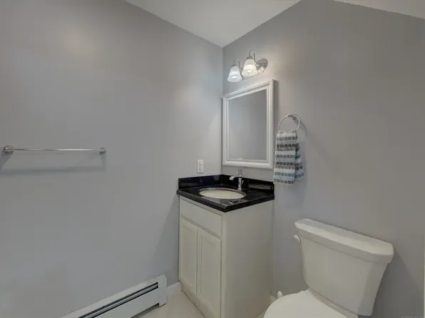152 Old Stafford Rd #A, Tolland, CT 06084