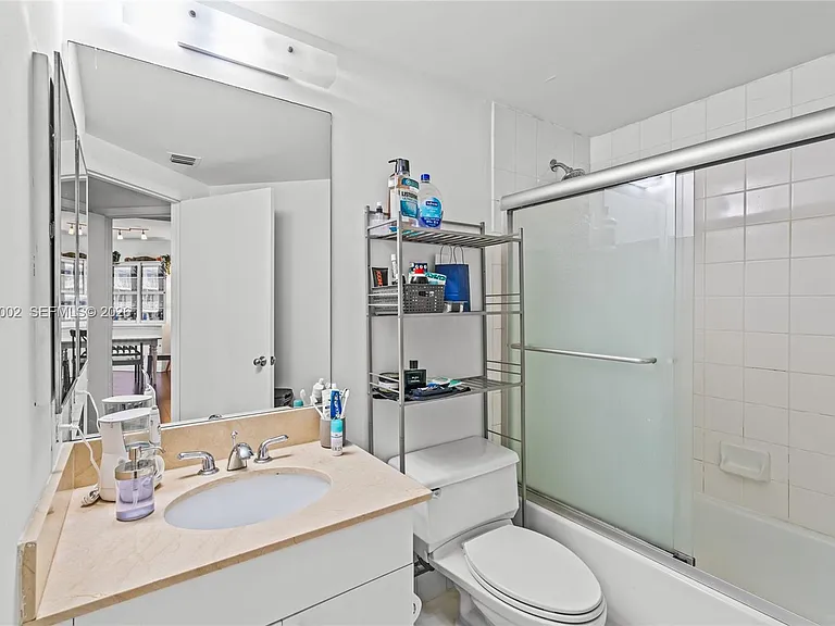 701 Brickell Key Blvd #604 — Photo 37