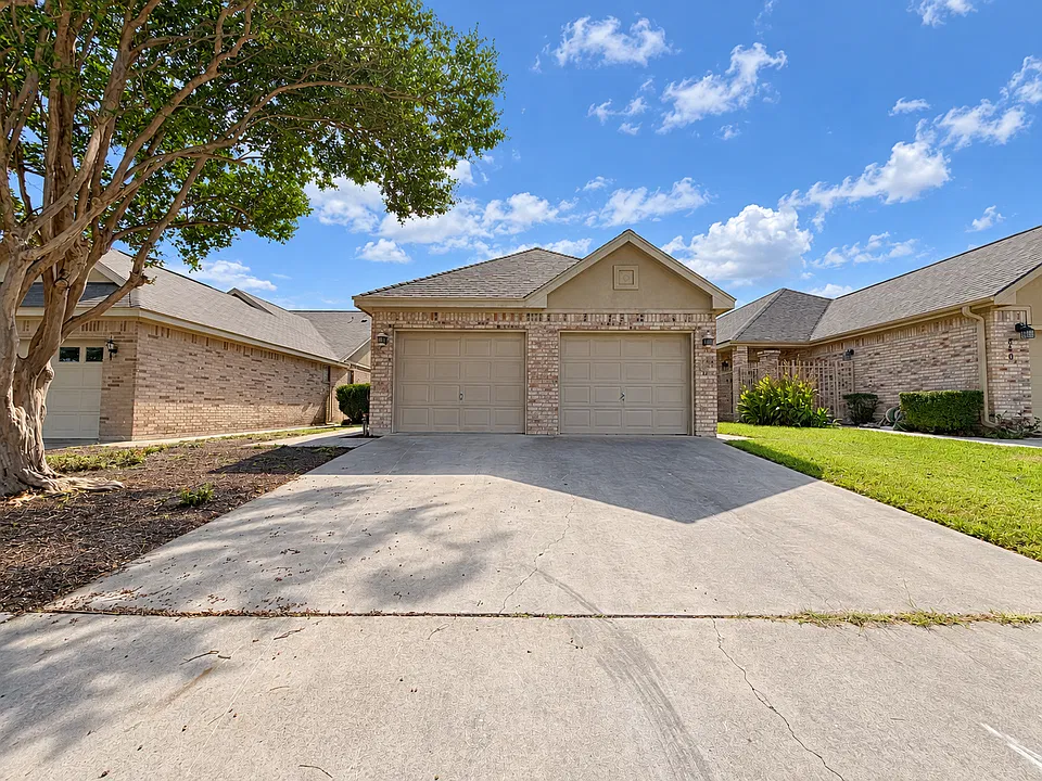 812 Tortuga Ln