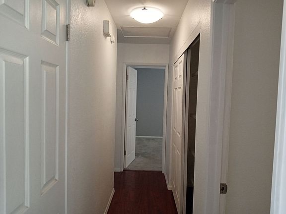 4th image of 7052 Alpine Ave