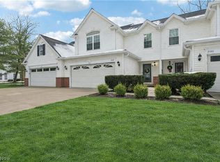 2108 W Reserve Cir, Avon, OH 44011