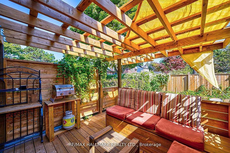 Toronto House for rent - 4 Bedrooms — photo 24
