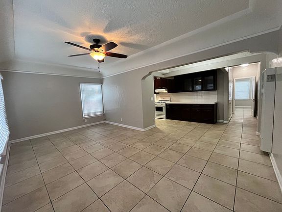3rd image of 2518 Cedar Ave #A