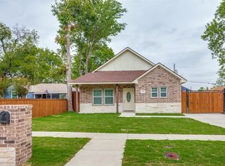 1019 E Jessamine St, Fort Worth, TX 76104