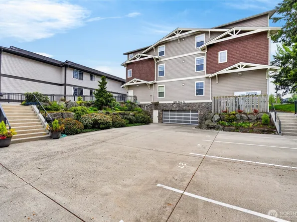 1109 29th Street #301, Anacortes, WA 98221