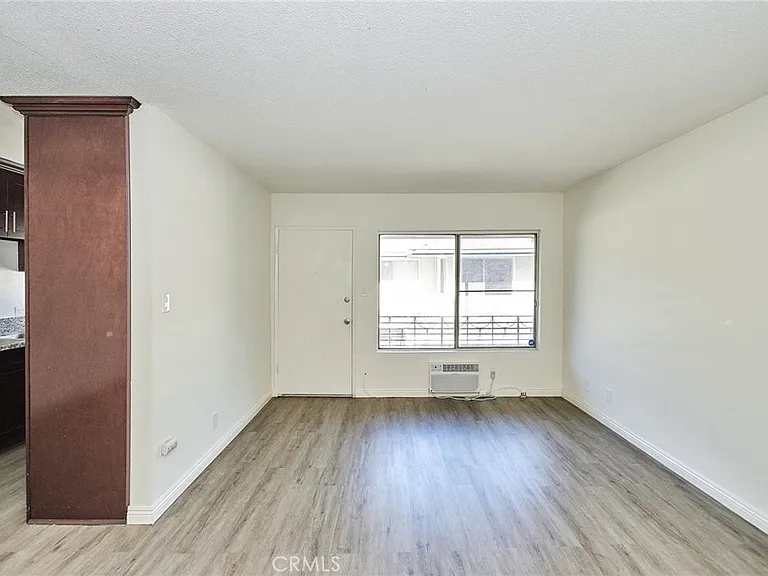 1024 S Atlantic Blvd #11 — Photo 2