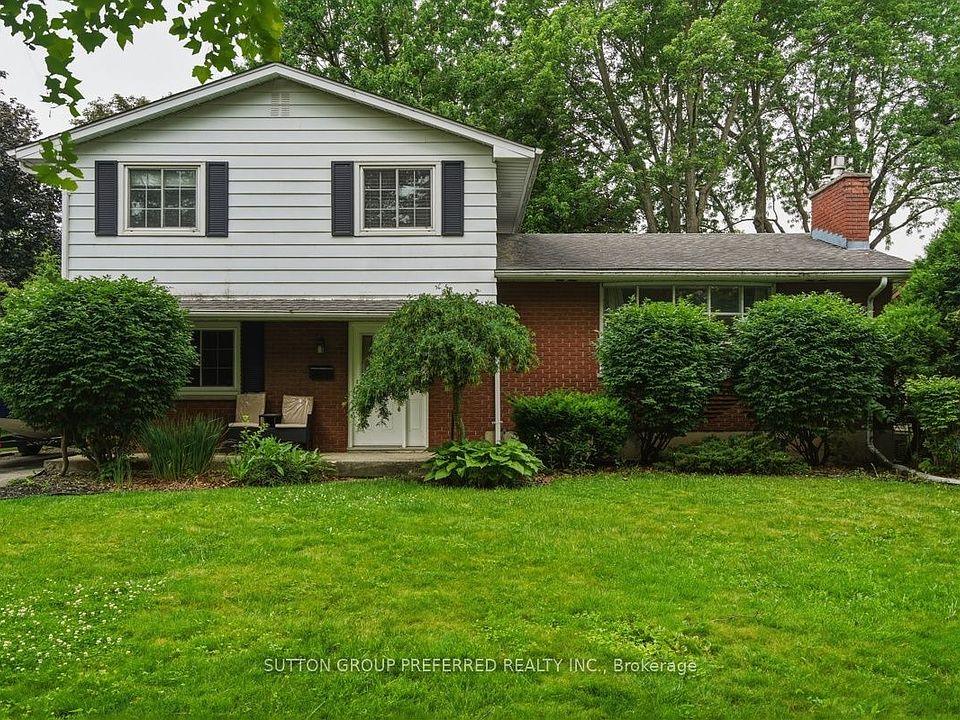 1st image of 569 Viscount Rd