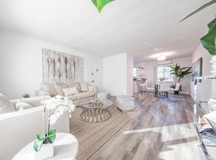 1584 Yosemite Dr, Los Angeles, CA 90041