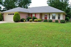 1st image of 1416 S Oswego Pl