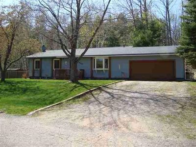 920 Highland Dr, Marquette, MI, 49855