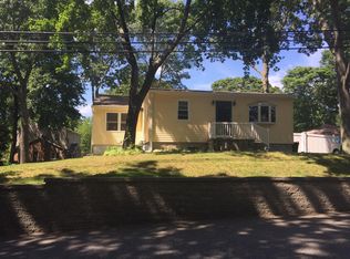 209 N Ontario St, Ronkonkoma, NY 11779