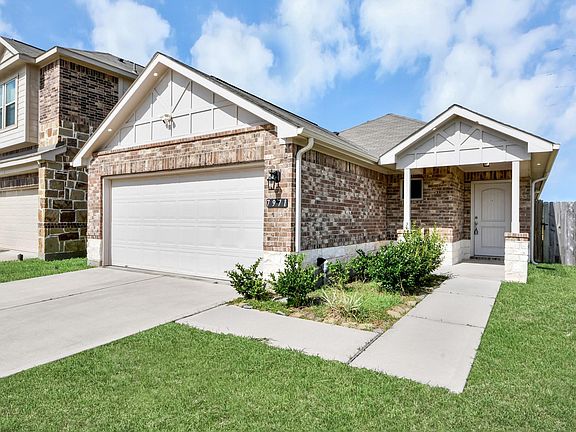 3rd image of 7971 Tuscan Cypress Dr