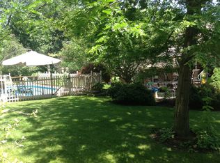 5245 Echoglenn Ave NW, North Canton, OH 44720