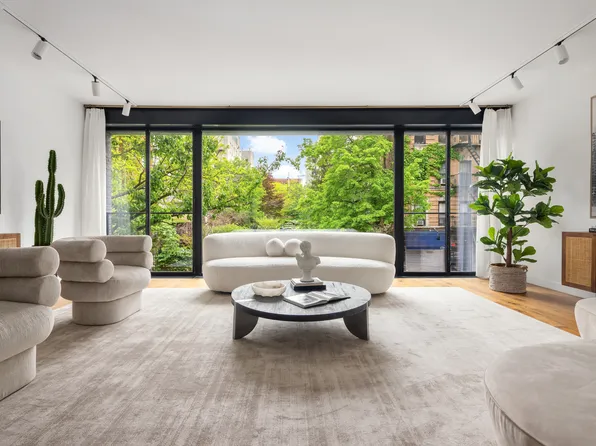 619 East 6th Street image 1 of 18