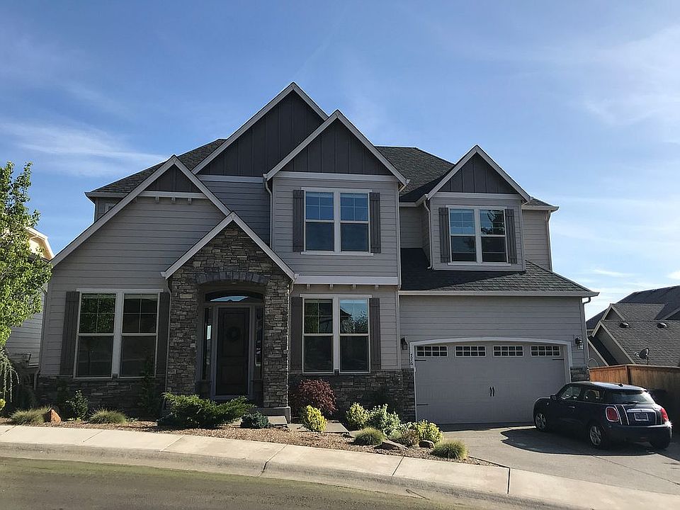2nd image of 776 W Dogwood Ct