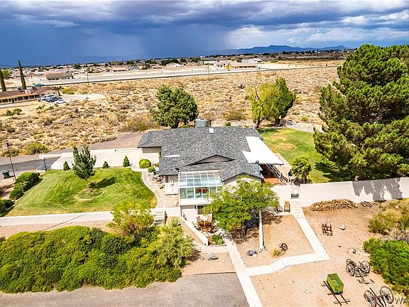 5th image of 3232 Hualapai Mountain Rd