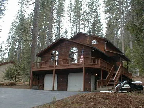 1998 Pine Dr photo 1
