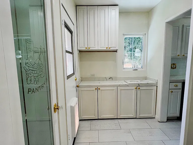 7110 Summitrose St — Photo 12