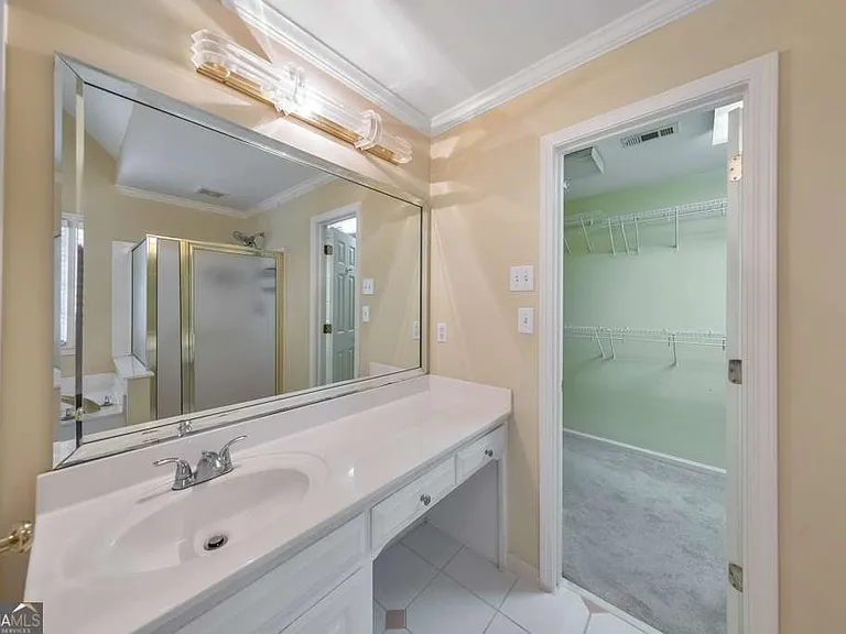 5321 Edgerton Dr — Photo 28