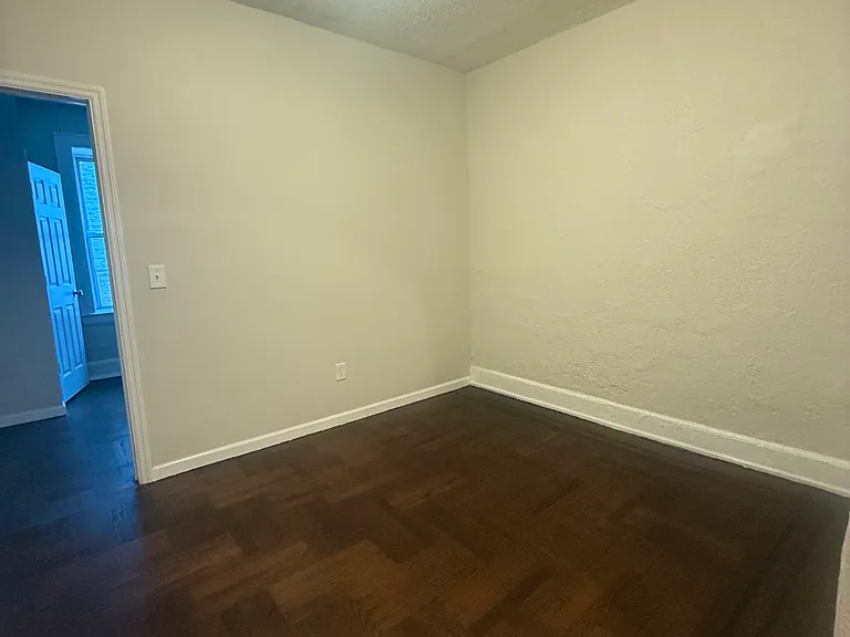 691 Elizabeth Ave #24B — Photo 6