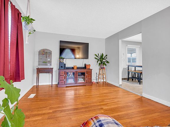 5th image of 108 Kings Rd