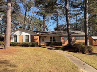 1105 Glenway Dr, Laurel, MS 39440