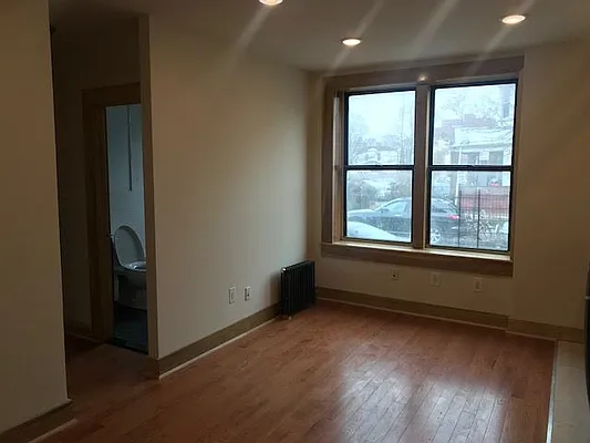 Rented by null | media 11
