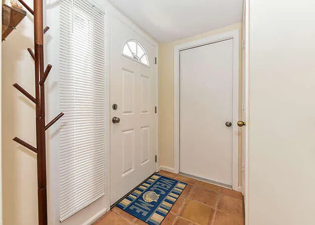 4105 Fairway Dr N — Photo 9