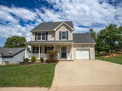 165 Lofty Cir, Stuarts Draft, VA, 24477