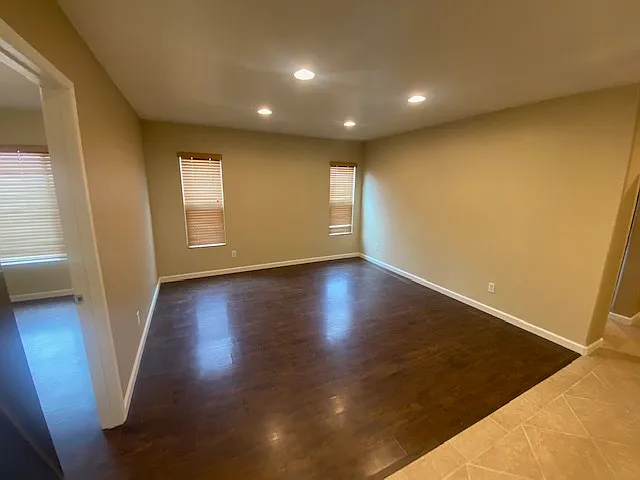 32207 Yosemite St #A — Photo 4