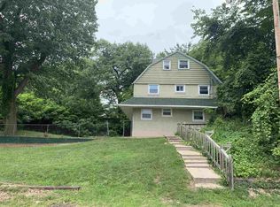 1311 Montgomery Rd, Mishawaka, IN 46544