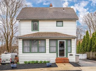24 Bow St, Arlington, MA 02474