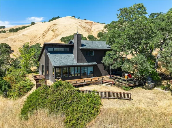 7469 Bruner Dr, Glenhaven, CA 95443