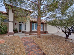 8136 Echo Valley Way, Las Vegas, NV 89123