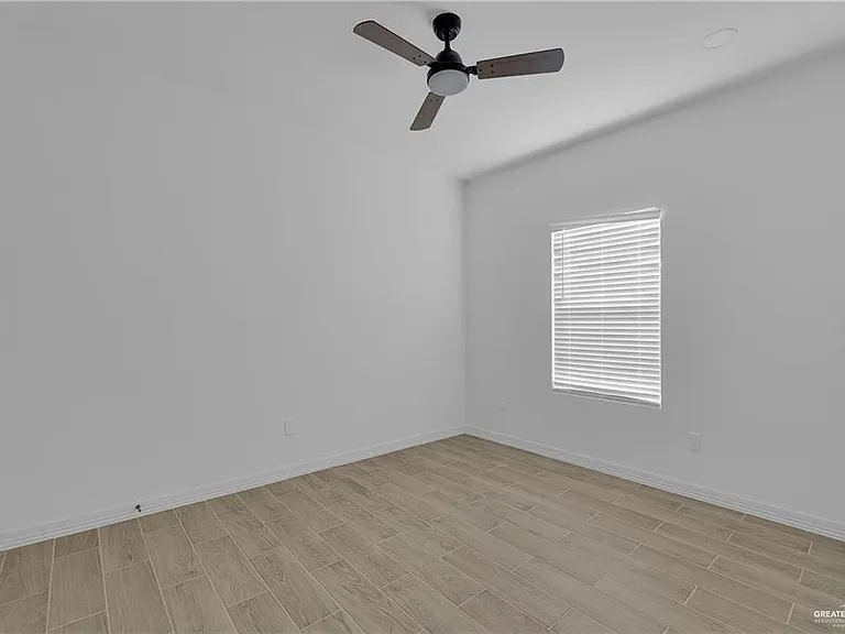 5613 Notre Dame Ave #3 — Photo 13