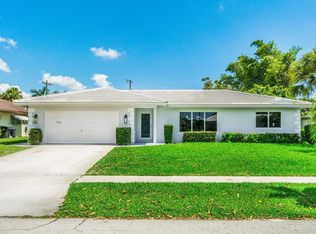 1365 SW 13th Dr, Boca Raton, FL 33486