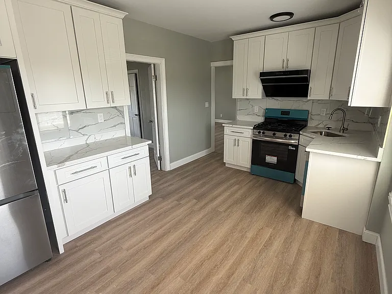 23 Westford St #3 — Photo 6