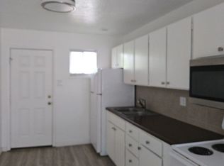 1198-1199-1200-1201: 9404 Candelaria Blvd NE, Albuquerque, NM 87112