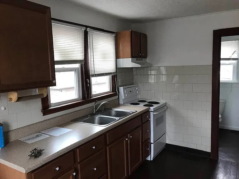 3504 Oscar Ave — Photo 7