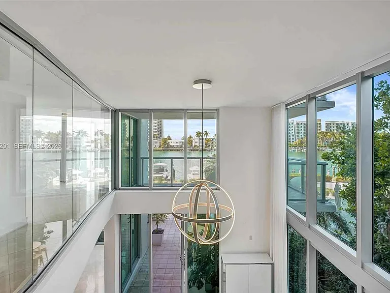 7928 East Dr #101 — Photo 33