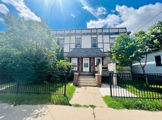 1917 61st St #1, Kenosha, WI 53143