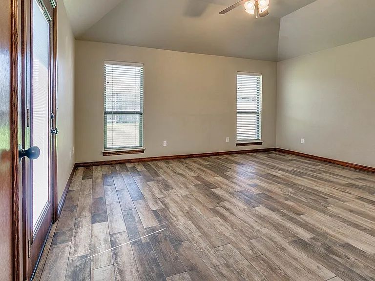 10811 Blue Sky Dr — Photo 19