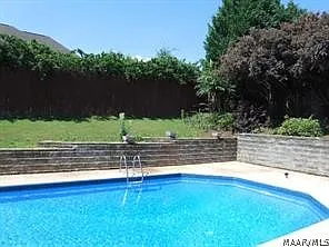 3 bed, 2.0 bath, 2010 sqft, $2,100 — Photo 4