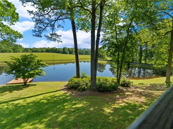 4383 Pool Rd, Winston, GA 30187