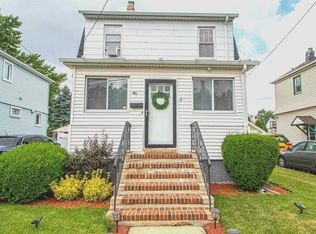 46 Cochran Pl, Valley Stream, NY 11581