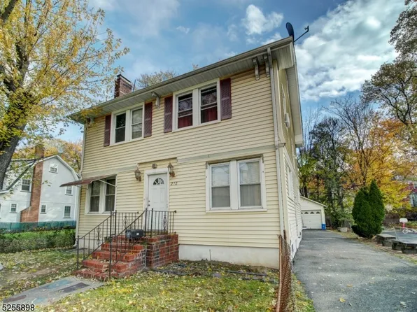 272 N Clinton St, East Orange City, NJ 07017