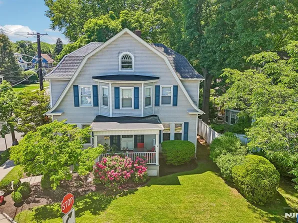 5 Park Ave, Westwood, NJ 07675