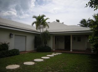 1002 N Golfview Rd, Lake Worth, FL 33460