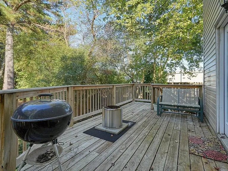 5078 Afton Way SE — Photo 36