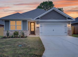 505 Apache St, Fort Walton Beach, FL 32547